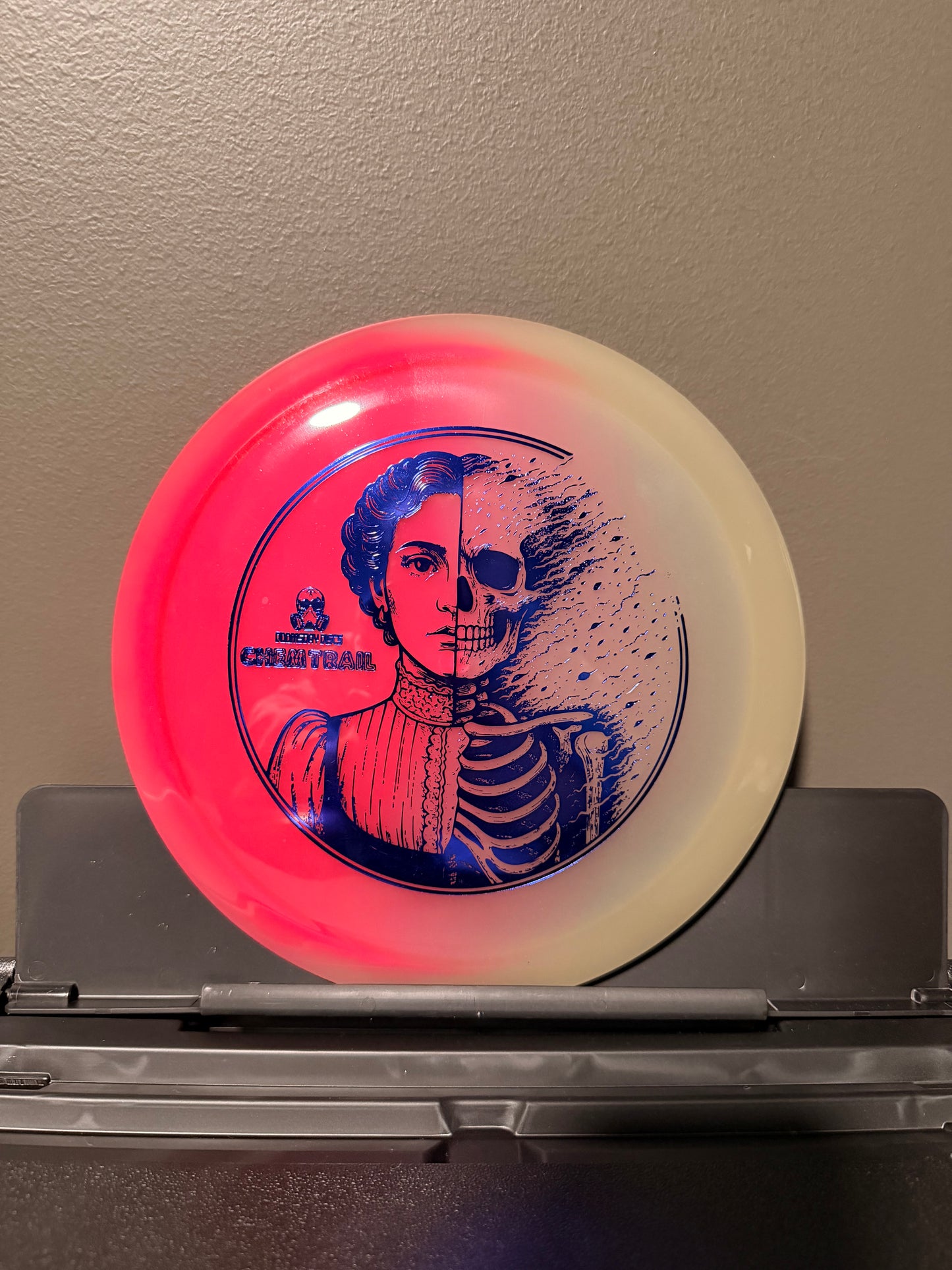 CHEMTRAIL RETINA GLOW PINK
